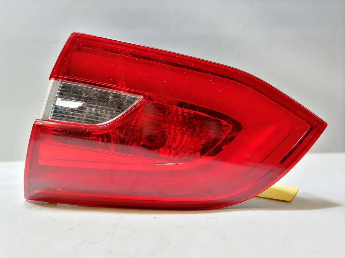 Peugeot 308 2 SW original Rücklicht Rückleuchte Schlussleuchte rechts innen Kombi Bj.2016